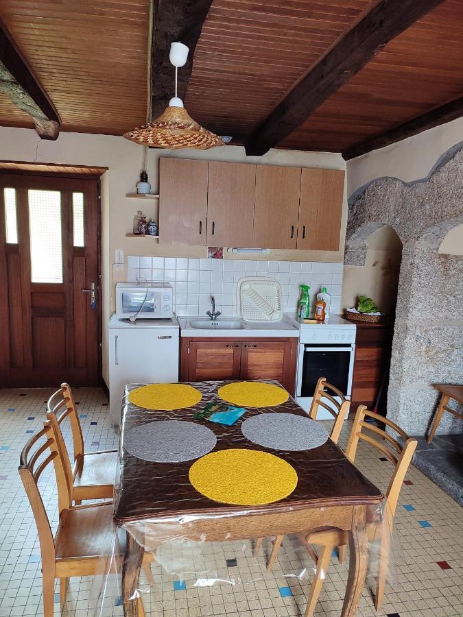 Maison Charmante A Florentin La Capelle Avec Jardin Et Vue Montagne Exterior foto